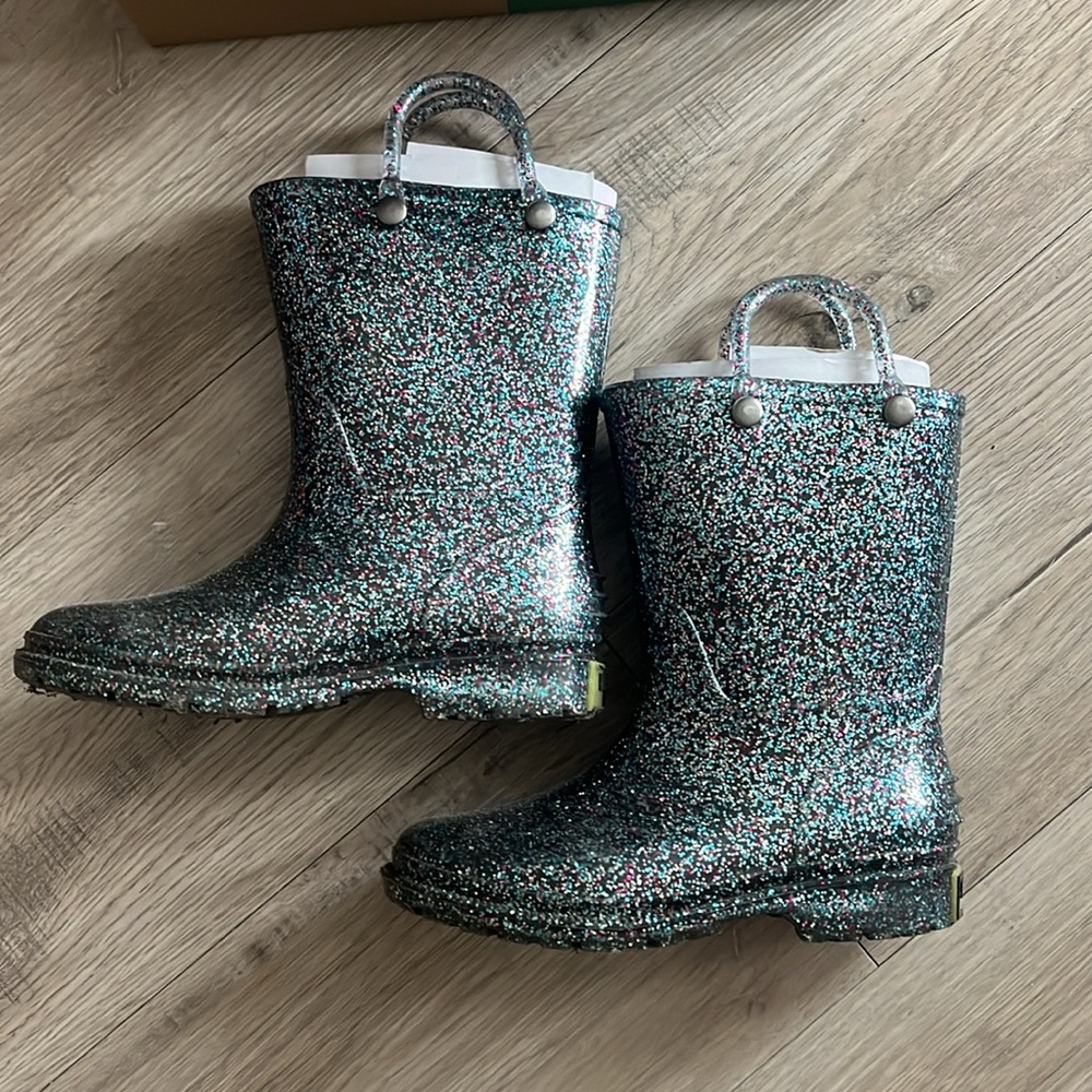 Toddler rain boots snow boots 10 glitter sparkles grey black pink silver teal